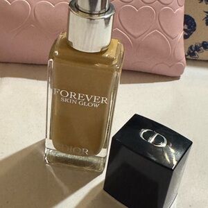 Dior Gold Foundation Makeup Medium Coverage